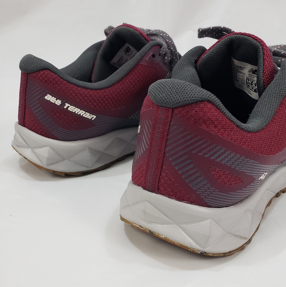 NEW BALANCE - Picture 12 of 14